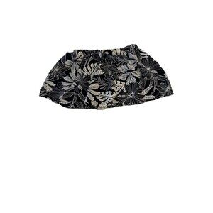 Carter’s Girls Shorts Size 5T – Black & White Tropical Print, EUC